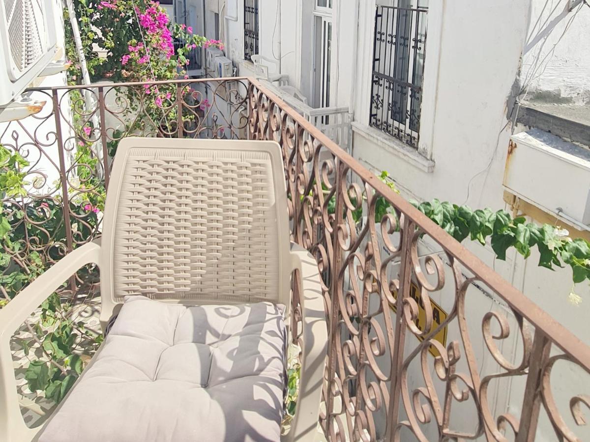 Sofia Boutique Hotel 키레니아 외부 사진
