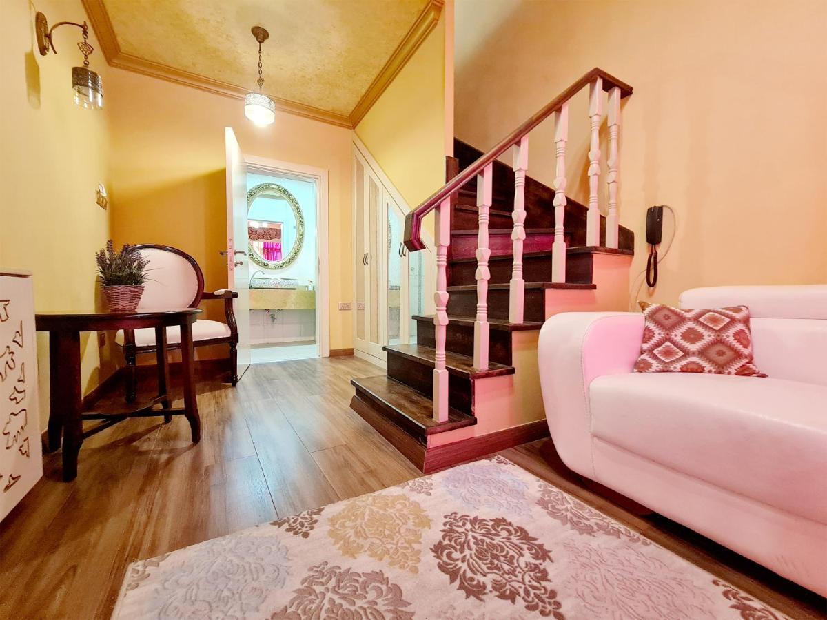 Sofia Boutique Hotel 키레니아 외부 사진