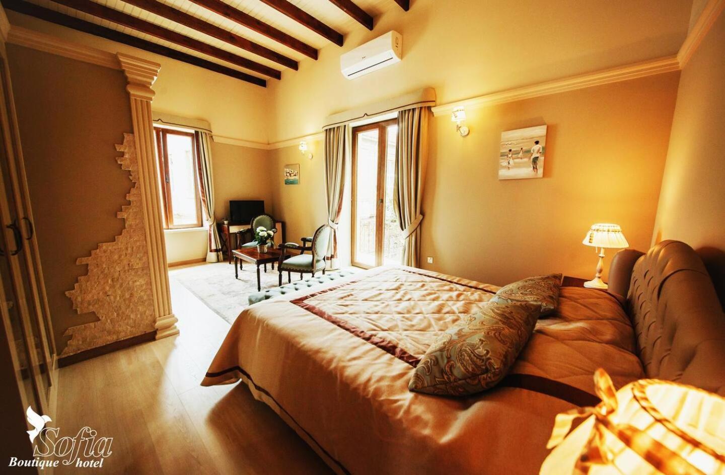 Sofia Boutique Hotel 키레니아 외부 사진