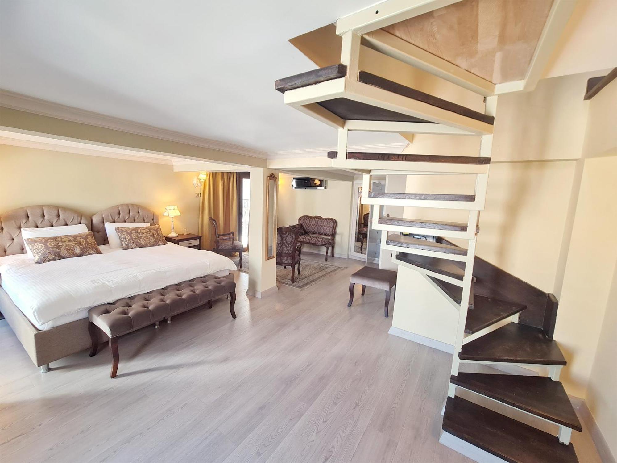 Sofia Boutique Hotel 키레니아 외부 사진